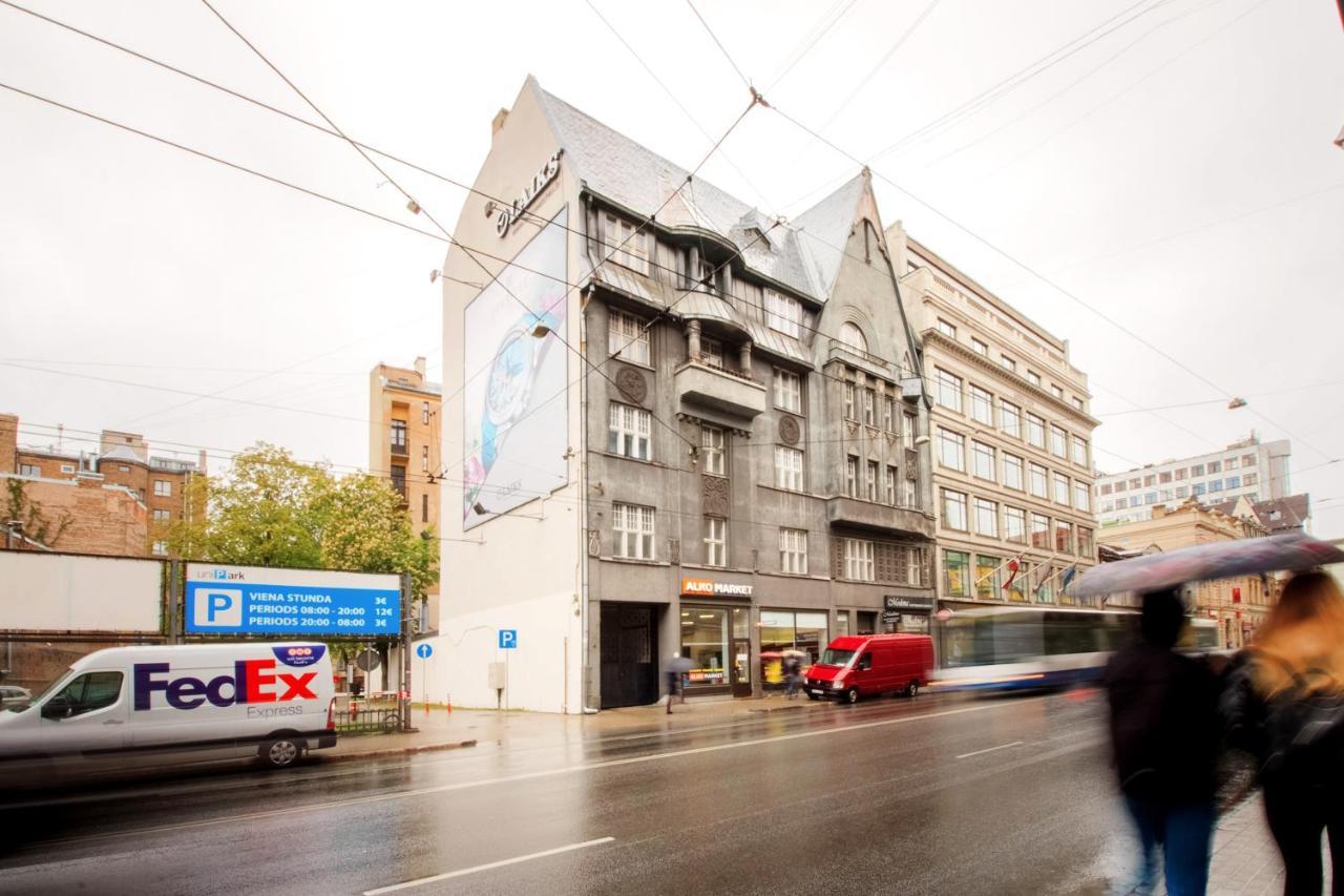 Brivibas House Design Apartments In City Center Riga Esterno foto