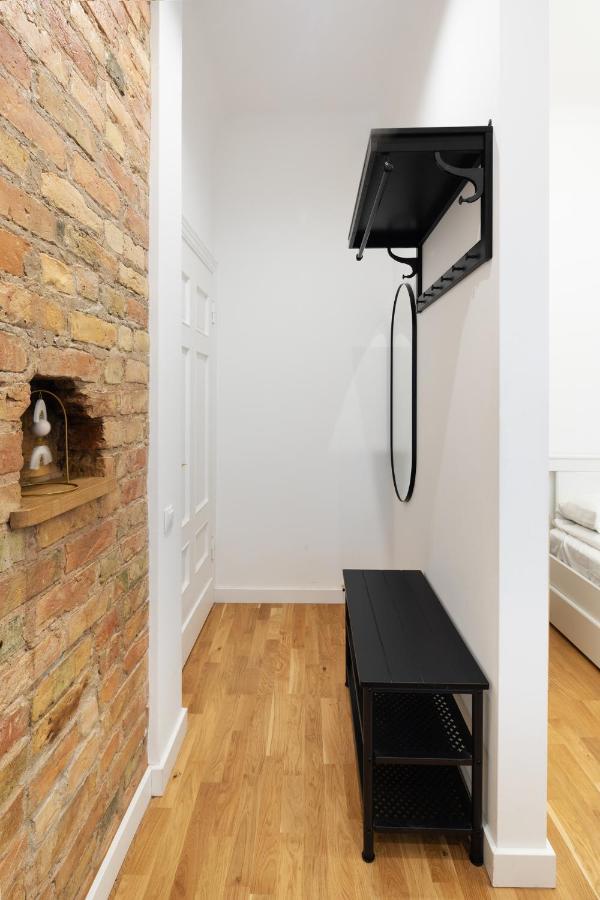 Brivibas House Design Apartments In City Center Riga Esterno foto